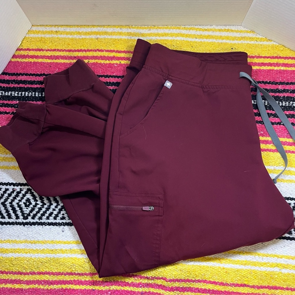 Figs Burgundy Zamora Petite Jogger Scrub Pants XXL